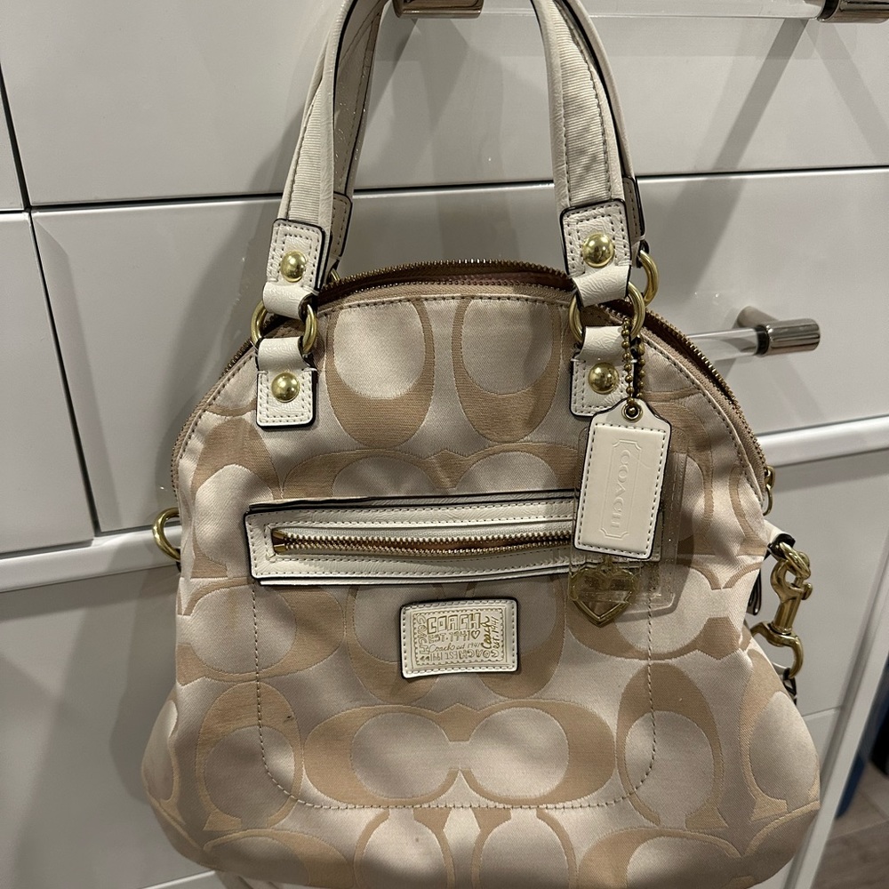 Coach crossbody purse